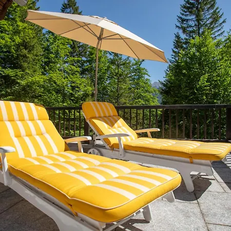 Feriehus Felseneck - Ihr Privates In Den Bayerischen Alpen Mittenwald